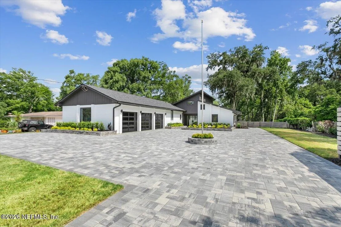 Photo of 8833 SANCHEZ Road