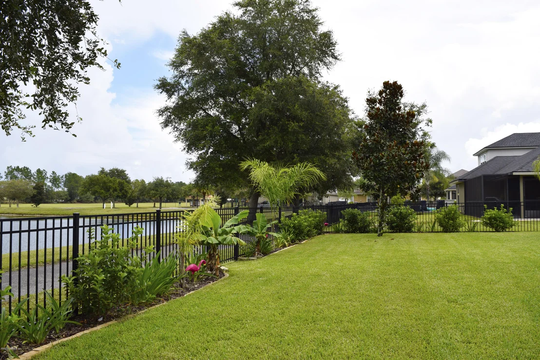 Photo of 325 PALAZZO Circle