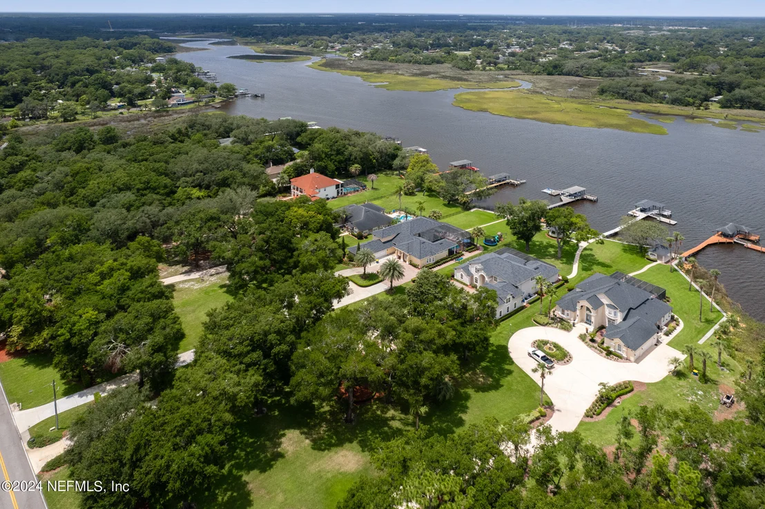 Photo of 1119 CEDAR BAY Road