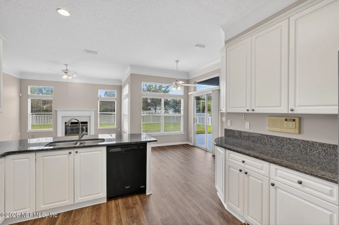Photo of 1104 HIDEAWAY Drive N