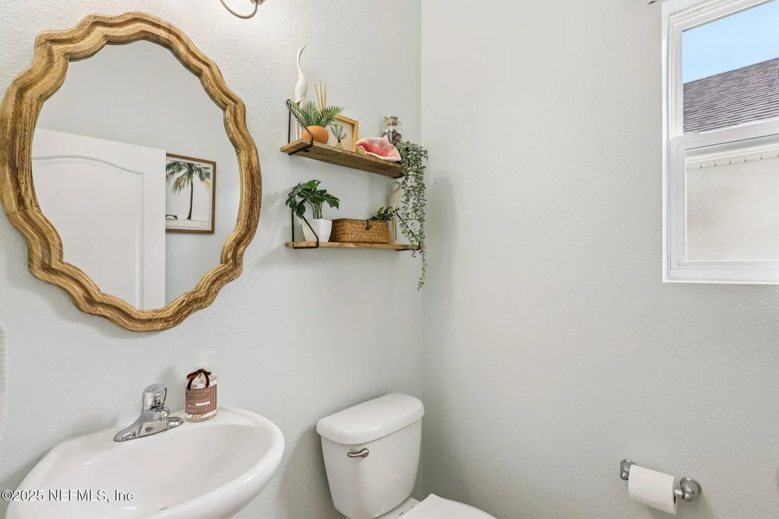 Photo of 866 GLENDALE Lane