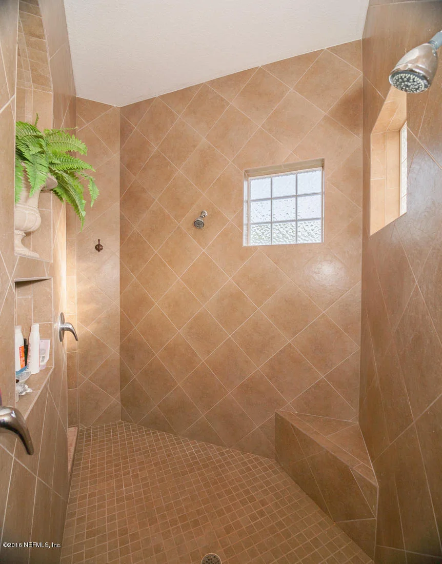 Photo of 187 STAPLEHURST Drive
