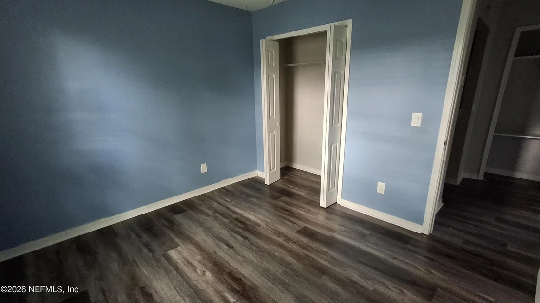 Photo of 1809 FARM WAY Way