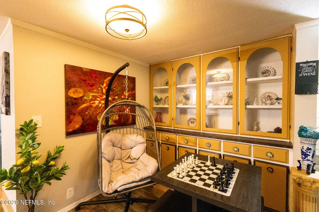 Photo of 239 LYNNE Drive