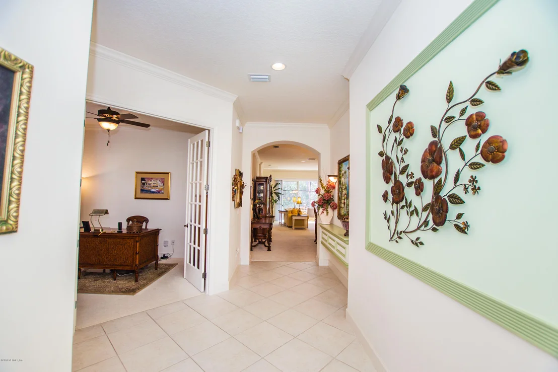 Photo of 413 N LEGACY Trail