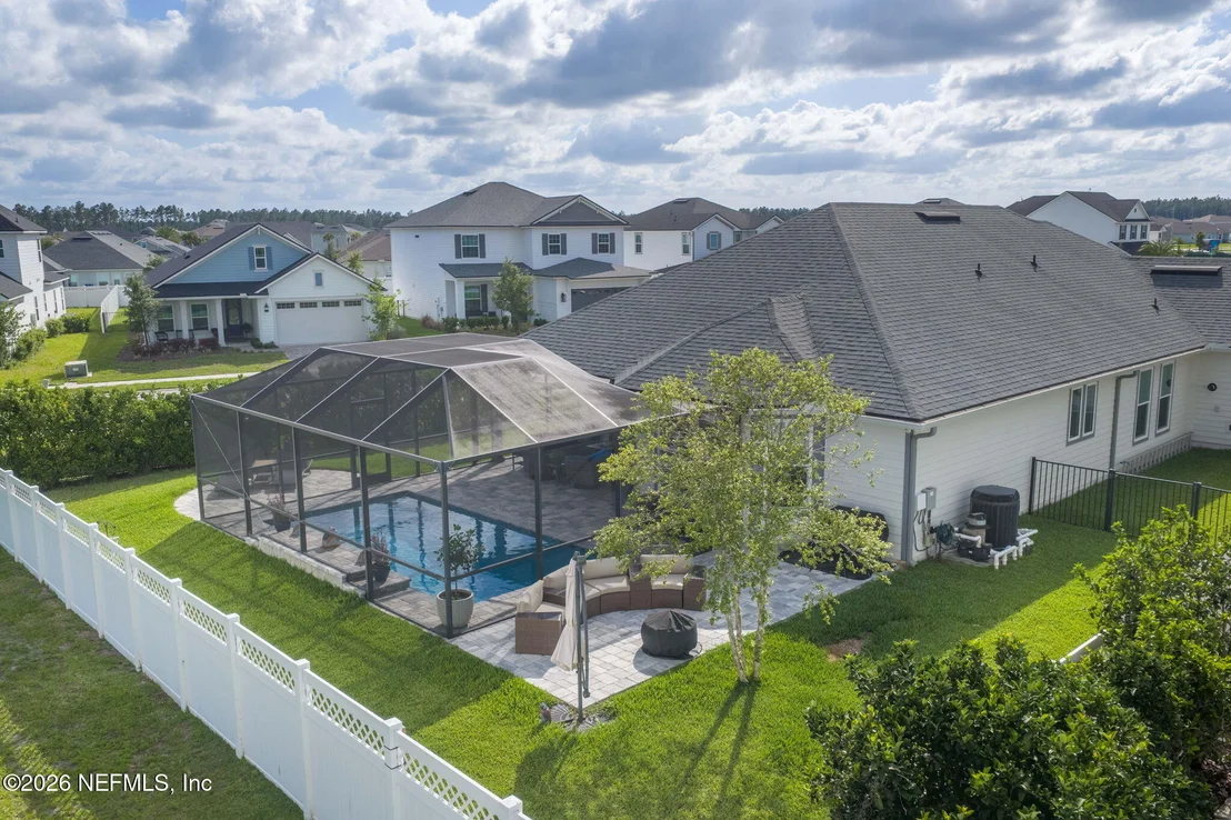 Photo of 18 TARBERT Lane