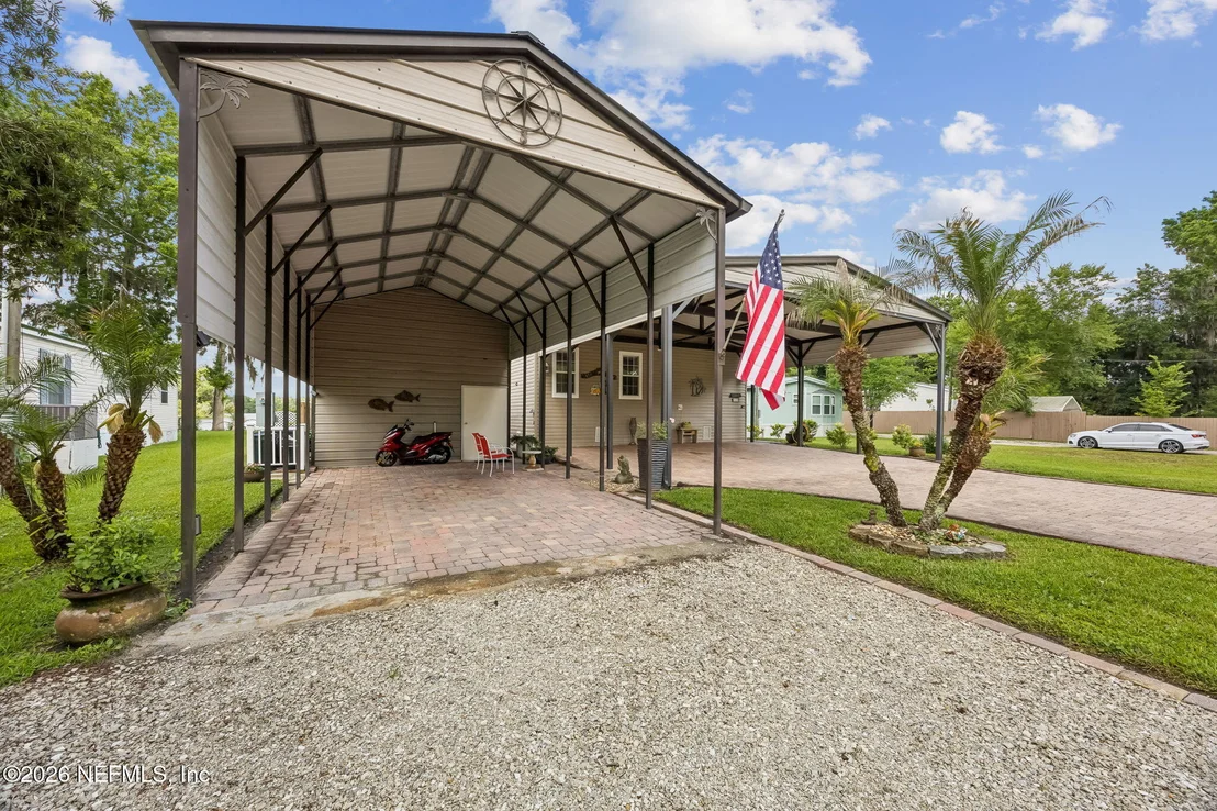Photo of 329 PARADISE Circle