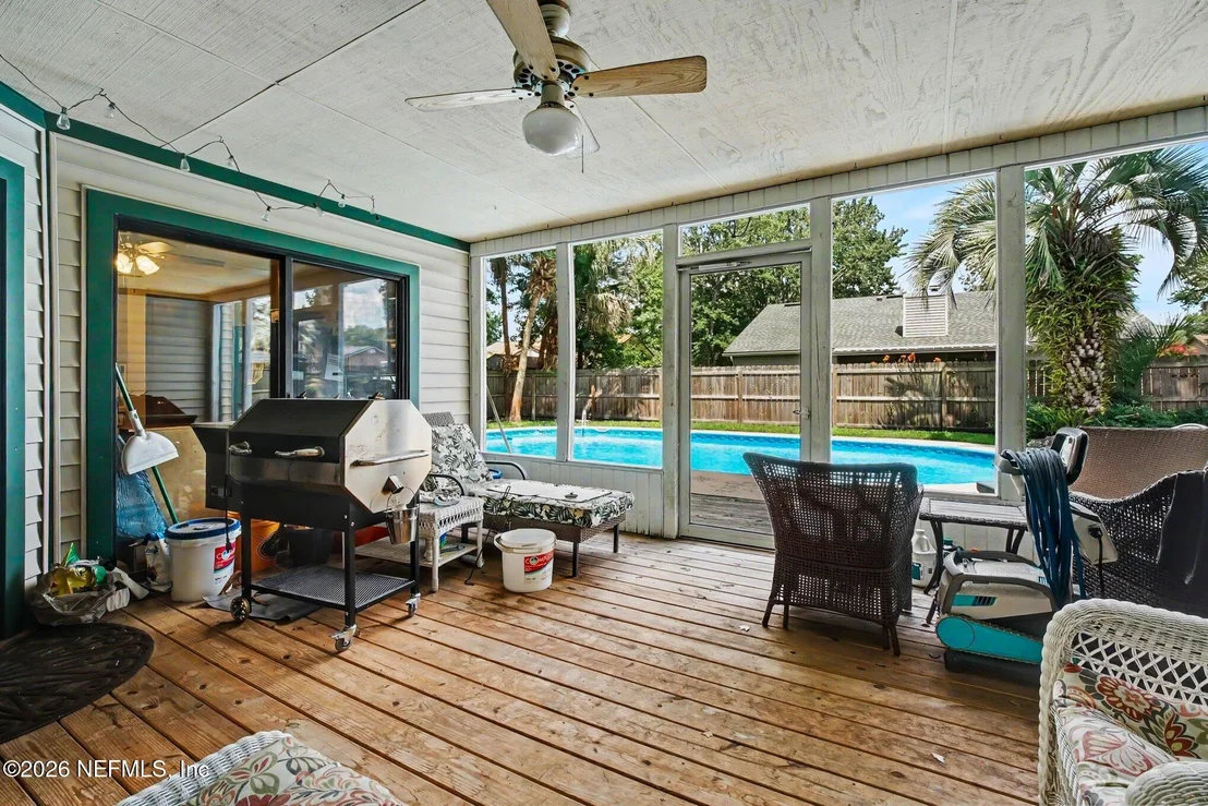 Photo of 593 HEWES Place