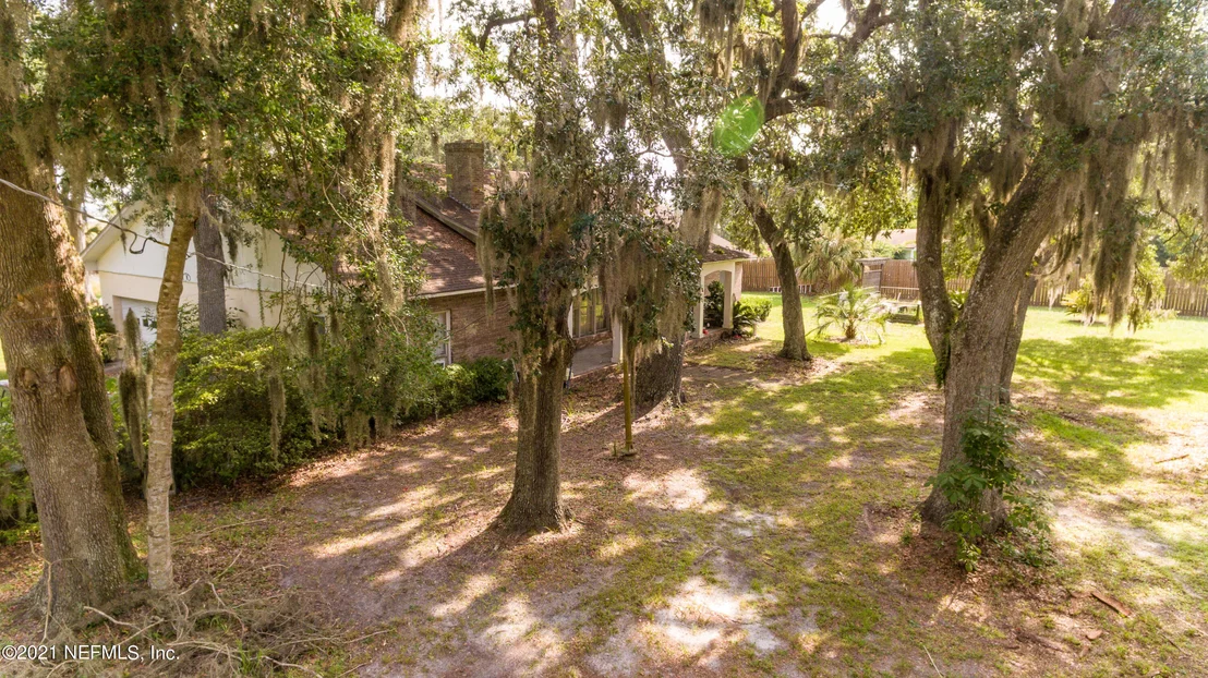 Photo of 3917 STARRATT Road