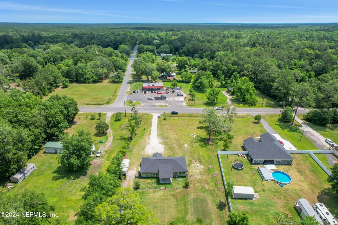 Photo of 540685 LEM TURNER Road