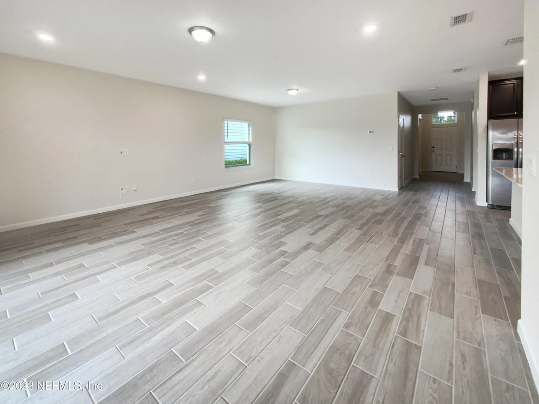 Photo of 1710 AMBERLY Drive