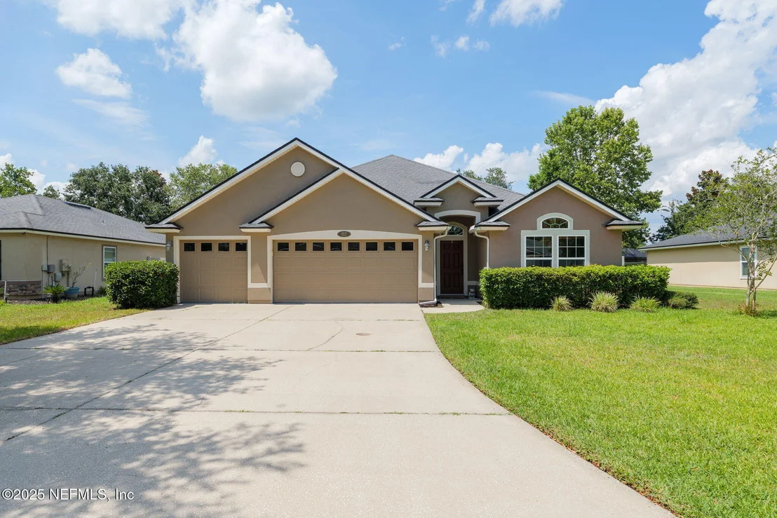 Photo of 812 WARDS CREEK Lane