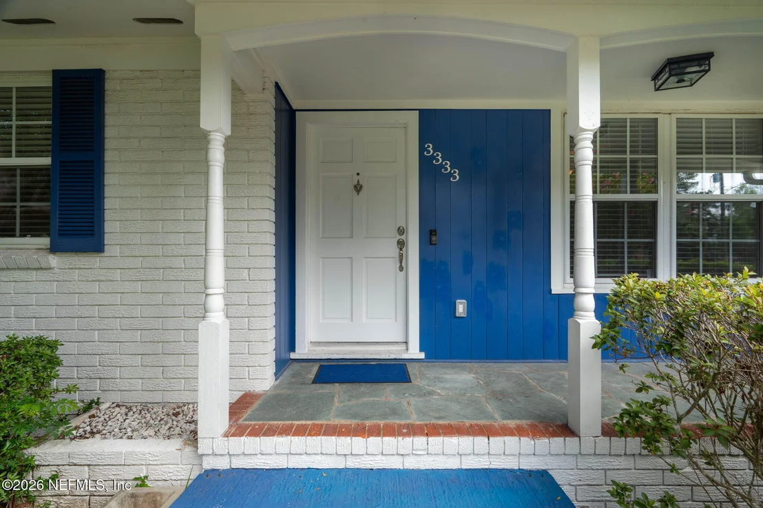 Photo of 3333 PICADILLY Lane