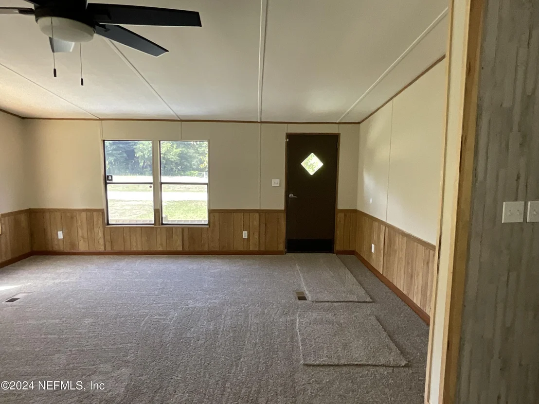 Photo of 120 REAVES Avenue