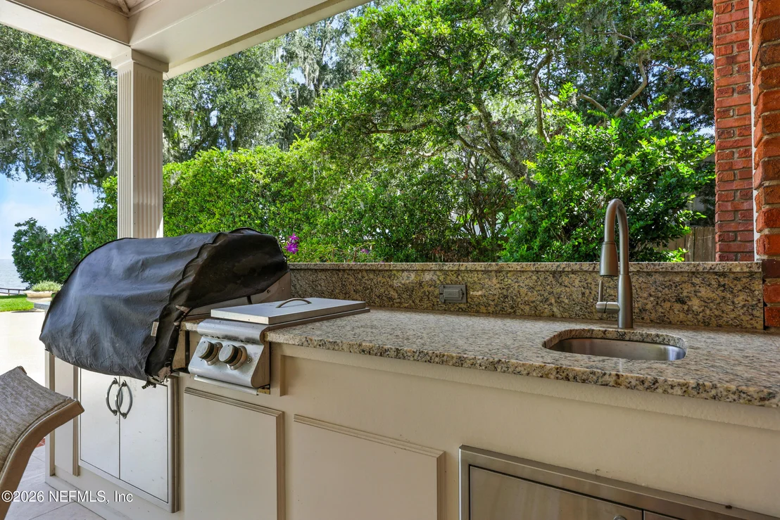 Photo of 2957 FOREST Circle