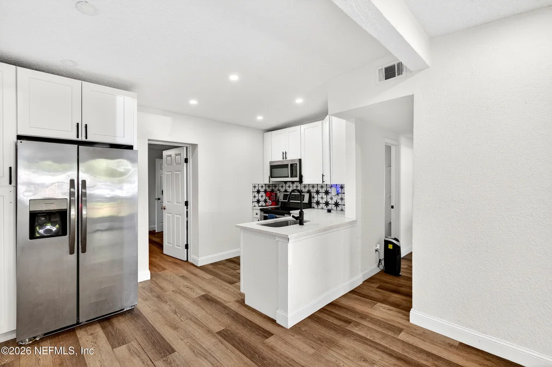 Photo of 5671 VERBENA Road