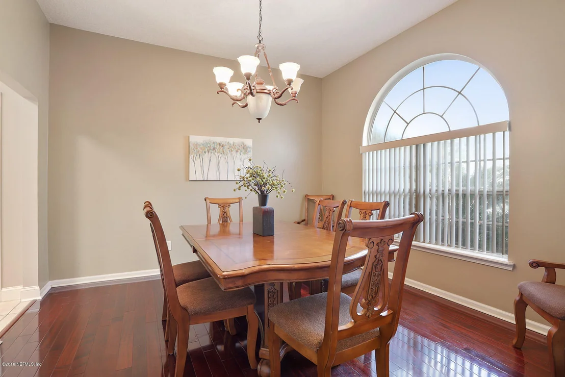 Photo of 1056 FLORA PARKE Drive