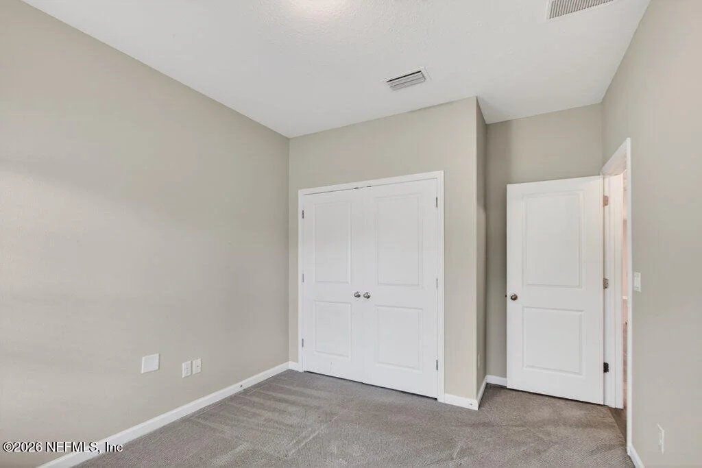 Photo of 21 YARDLEY Court