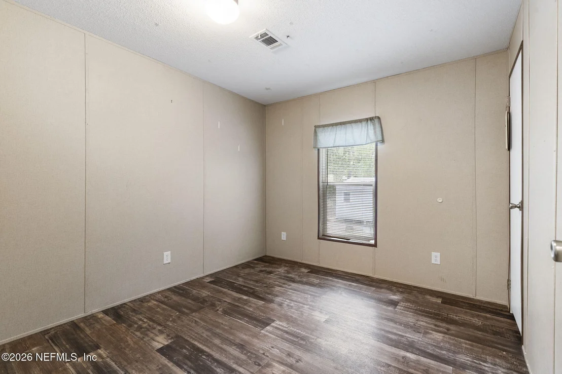 Photo of 9625 LIGHT Avenue