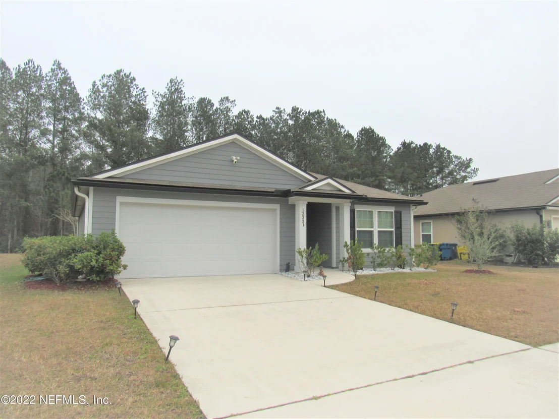 Photo of 12331 GLIMMER Way