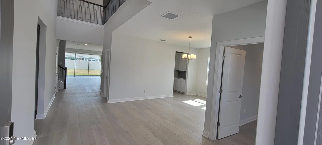Photo of 80 WAVERLY Way