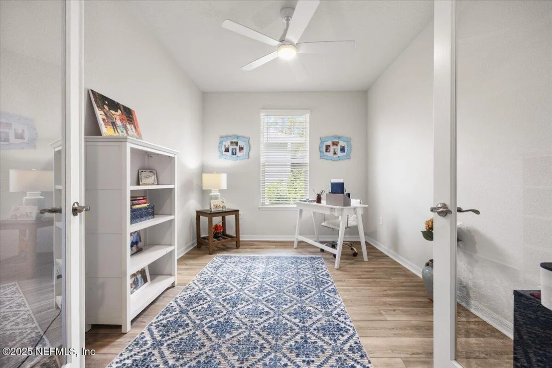 Photo of 10976 TOWN VIEW Drive