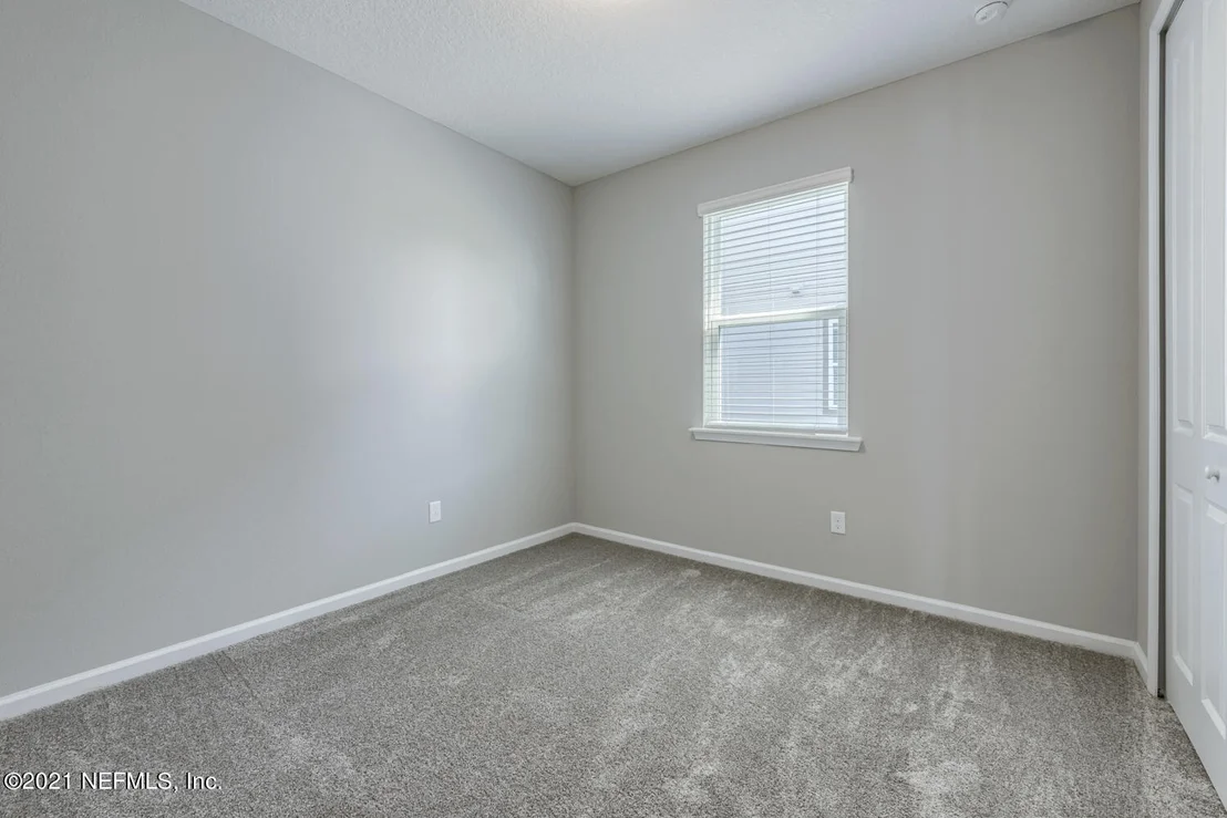 Photo of 536 SANDSTONE Drive