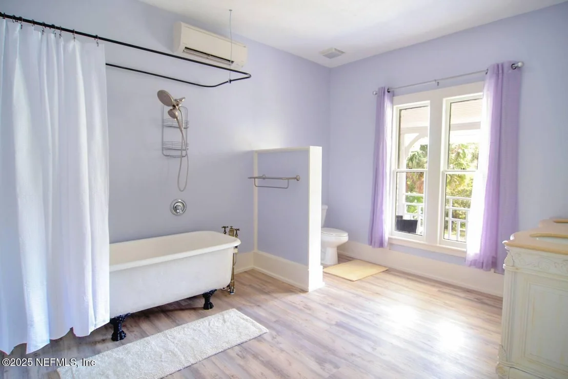 Photo of 103 BEACON Street