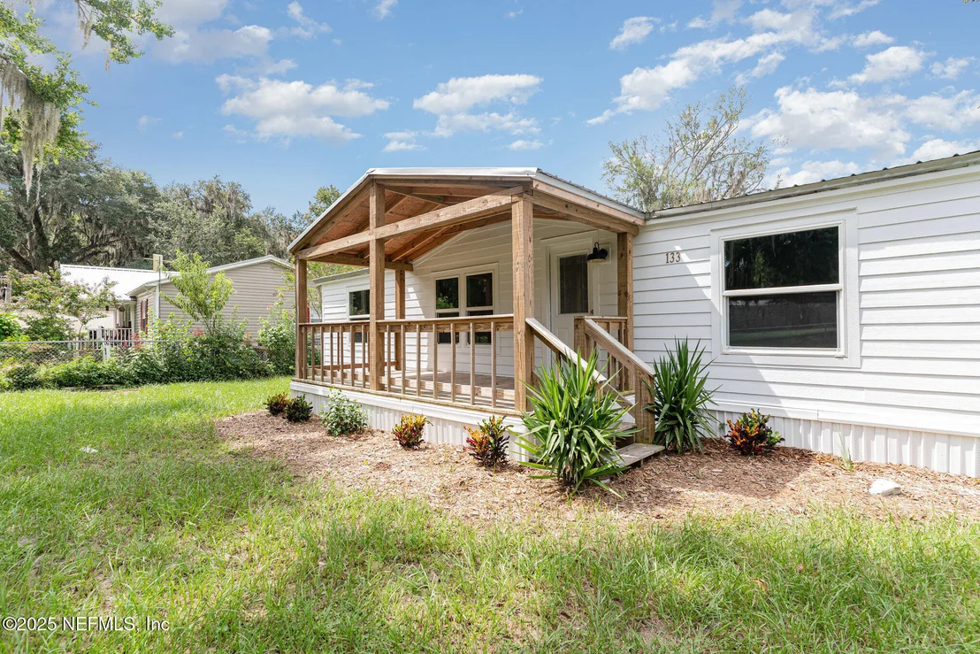 Photo of 133 WALKER Drive