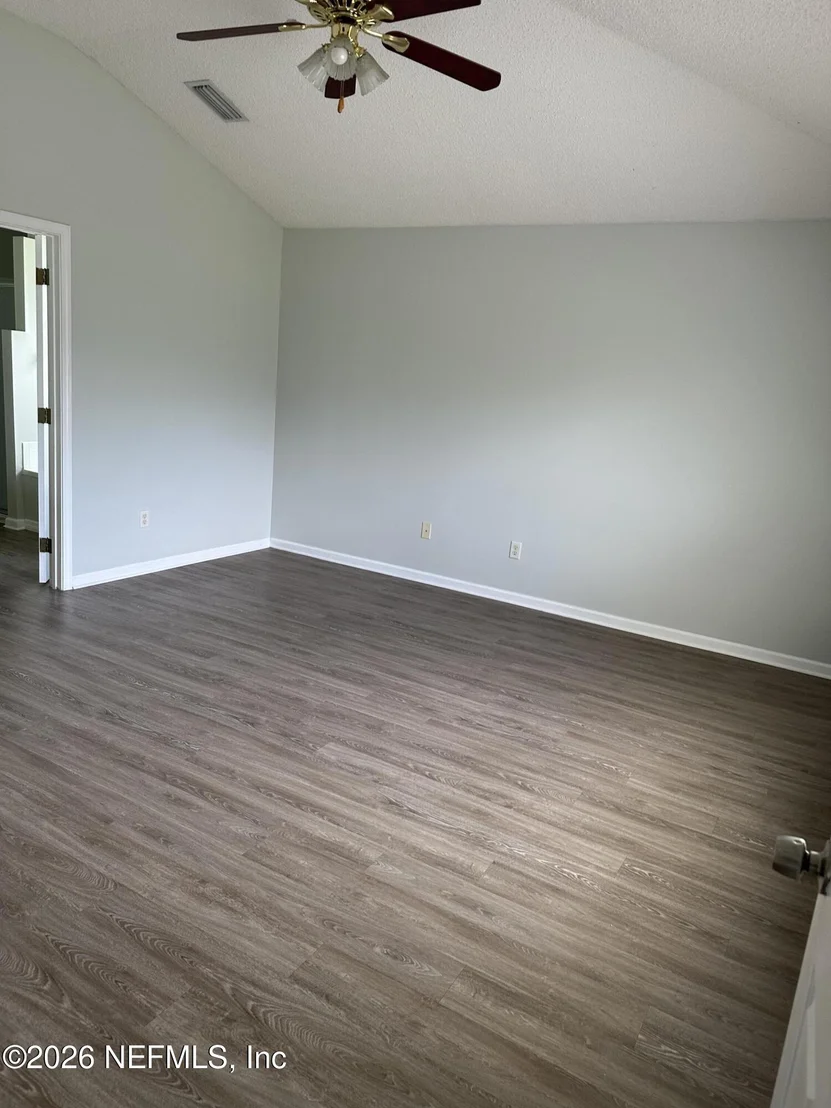 Photo of 1610 NORTHGLEN Circle