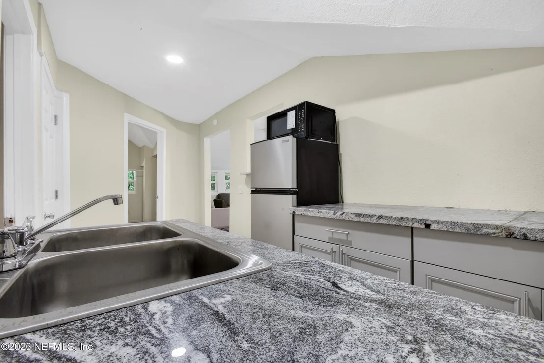 Photo of 4358 LONGFELLOW Street