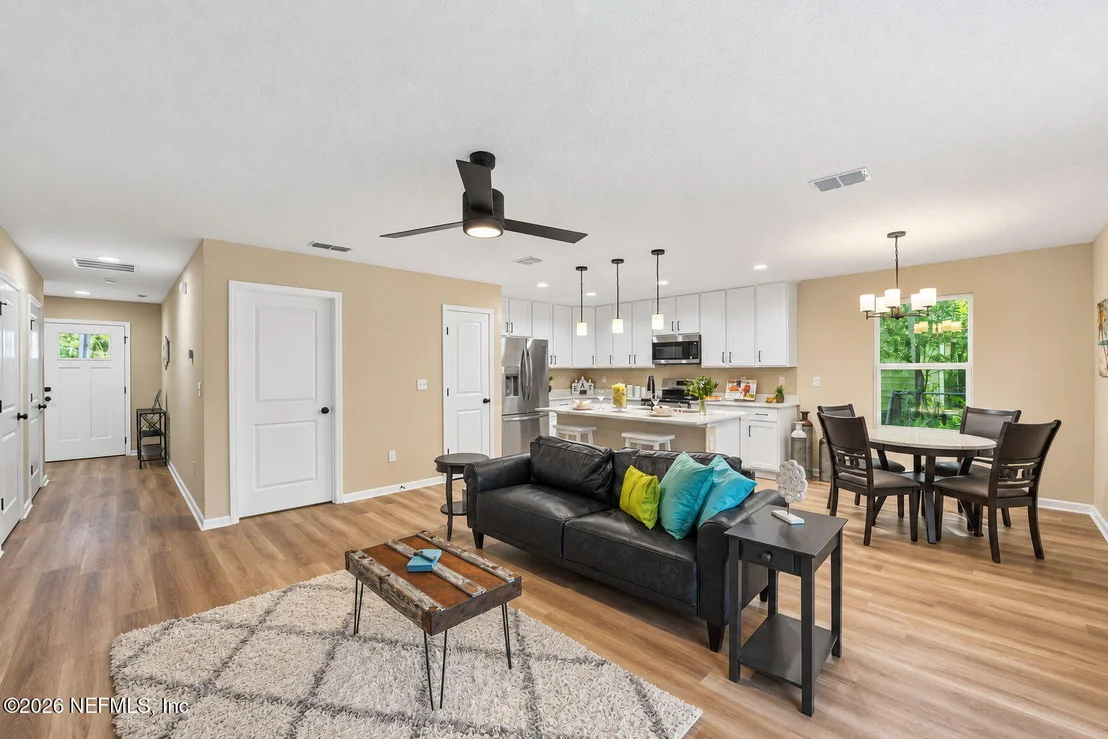 Photo of 1634 VALENCIA Drive