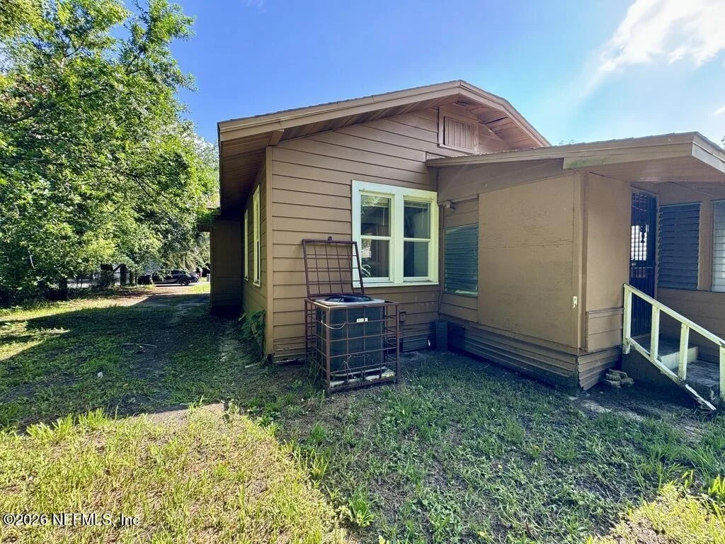 Photo of 2972 DIGNAN Street