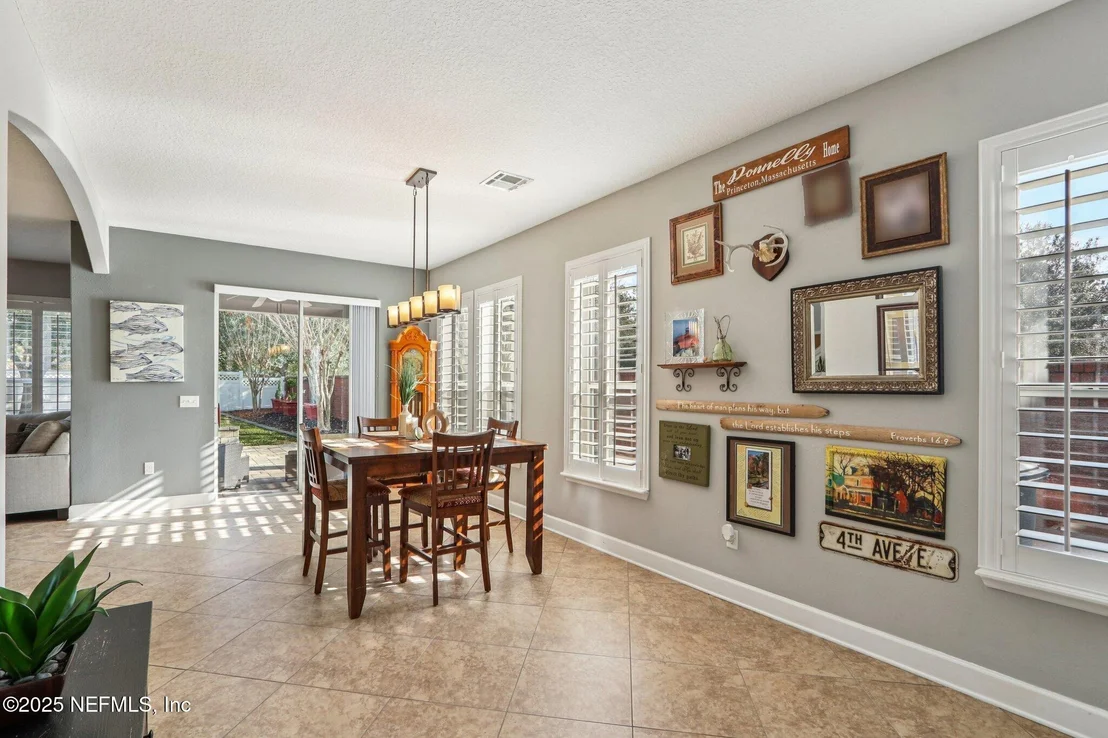 Photo of 200 HUNTSTON Way