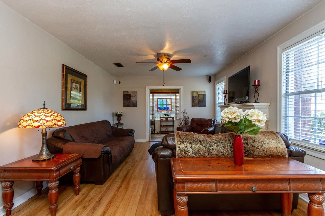 Photo of 2150 TRAYMORE Road