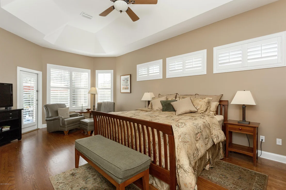 Photo of 465 SUMMERSET Drive