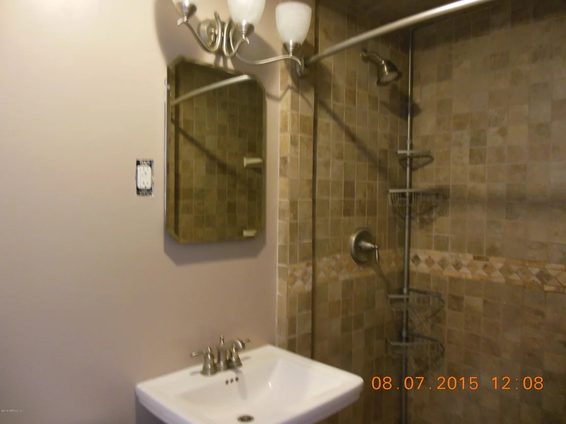 Photo of 320 EDSON Drive