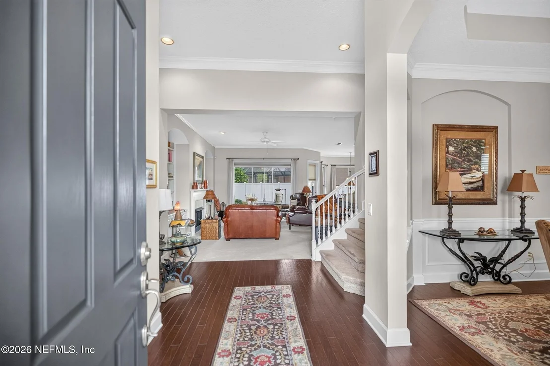 Photo of 533 CHRISTINA Drive