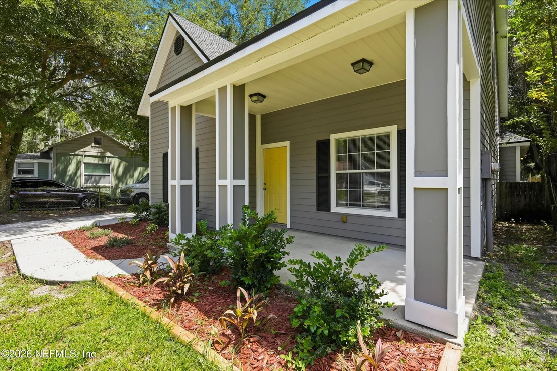 Photo of 2152 SESSIONS Lane