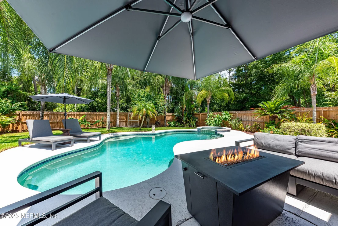 Photo of 12381 APPLE LEAF Drive