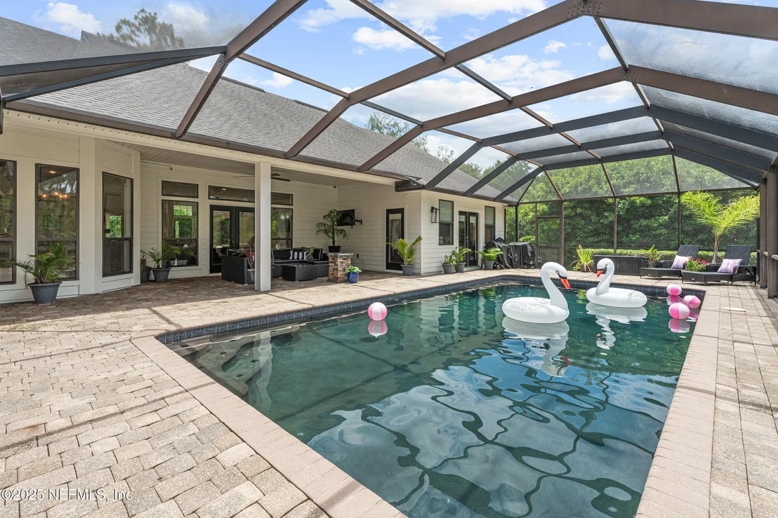 Photo of 416 FRIAR TUCK Lane