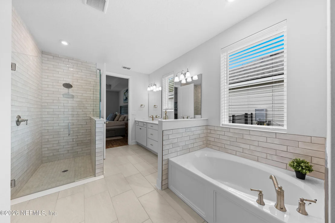 Photo of 660 GOLDENROD Drive
