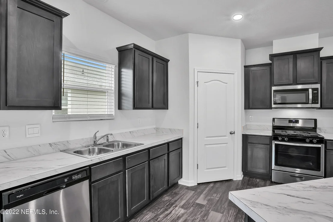 Photo of 325 JARAMA Circle