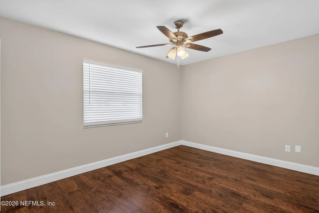 Photo of 8294 COLLINS Road