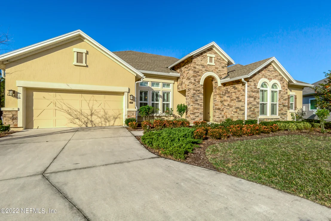 Photo of 276 MANOR Lane