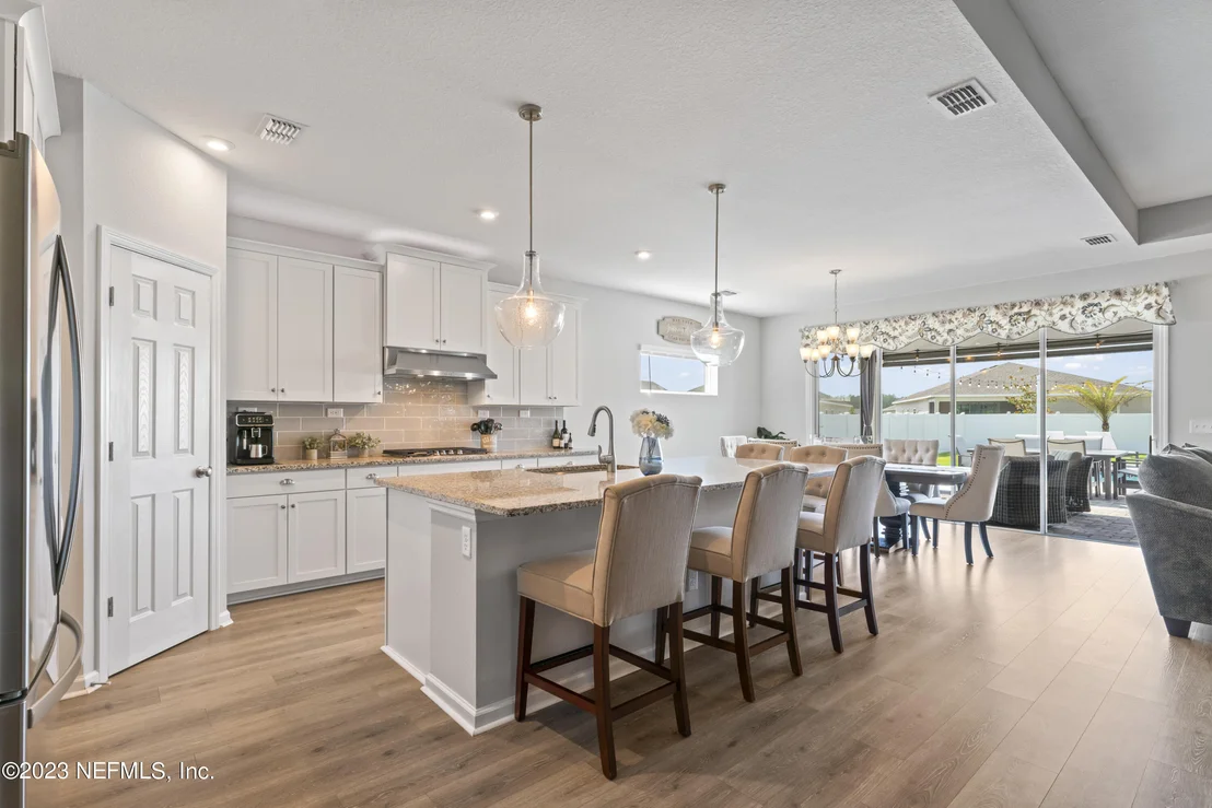 Photo of 157 CATESBY Lane