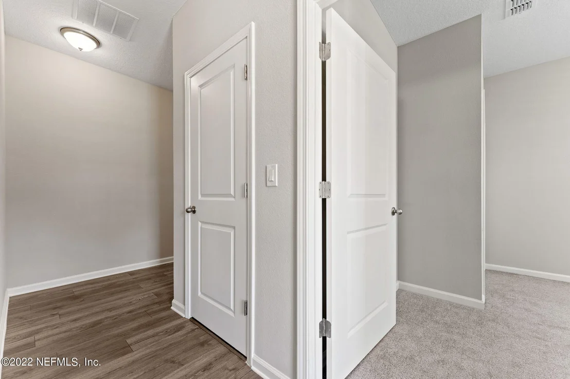 Photo of 564 PINE BLUFF Drive