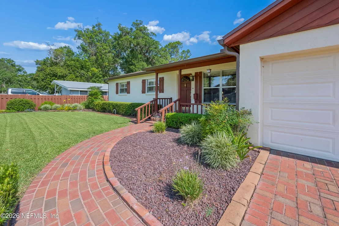 Photo of 1191 JOHNS Drive