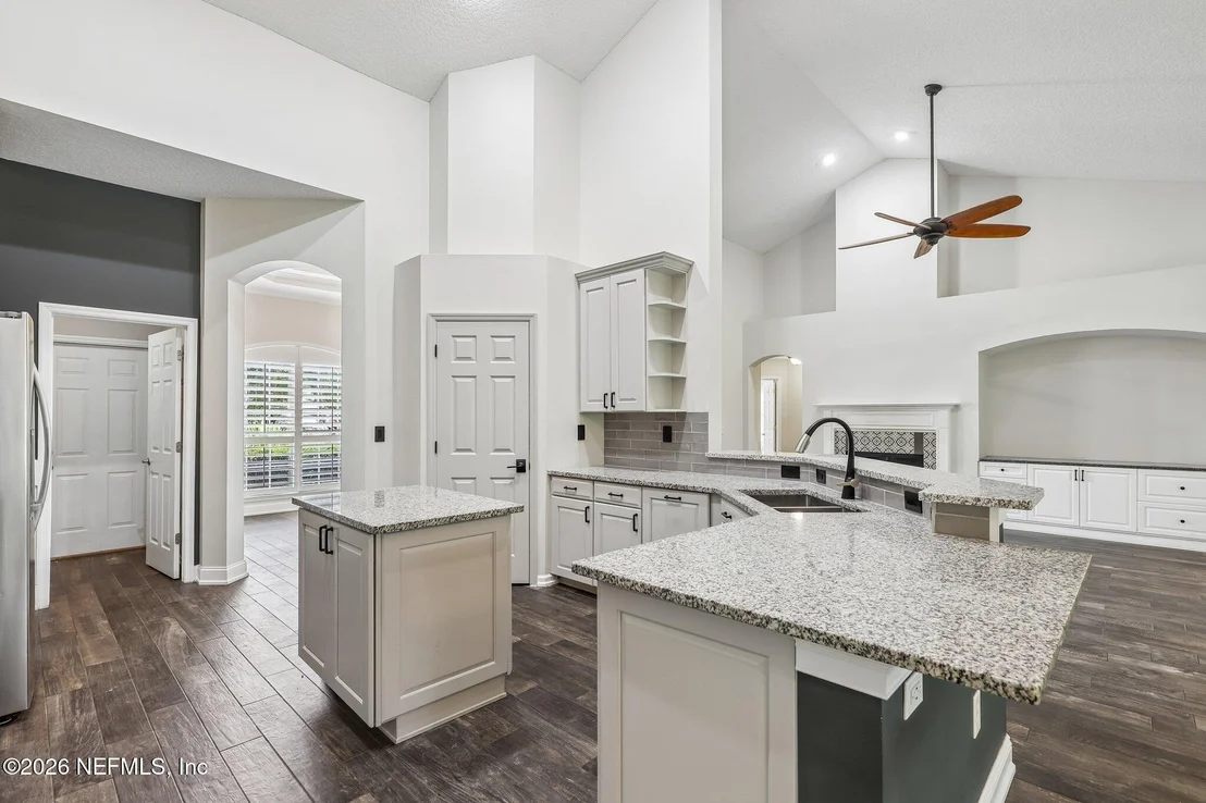 Photo of 1530 RIVERTRACE Drive