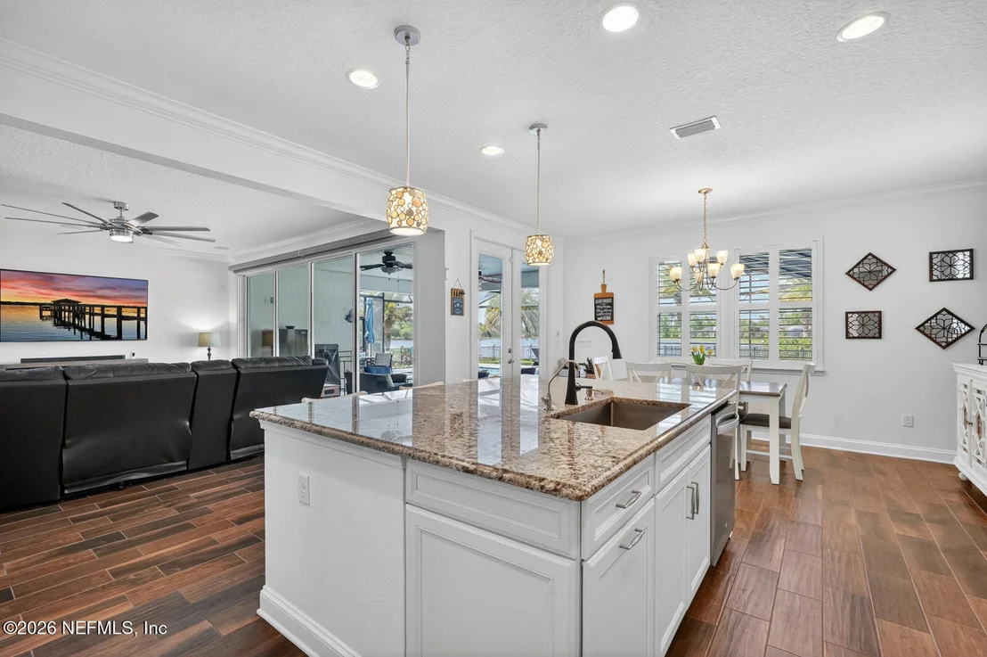 Photo of 34 ESTERO Court
